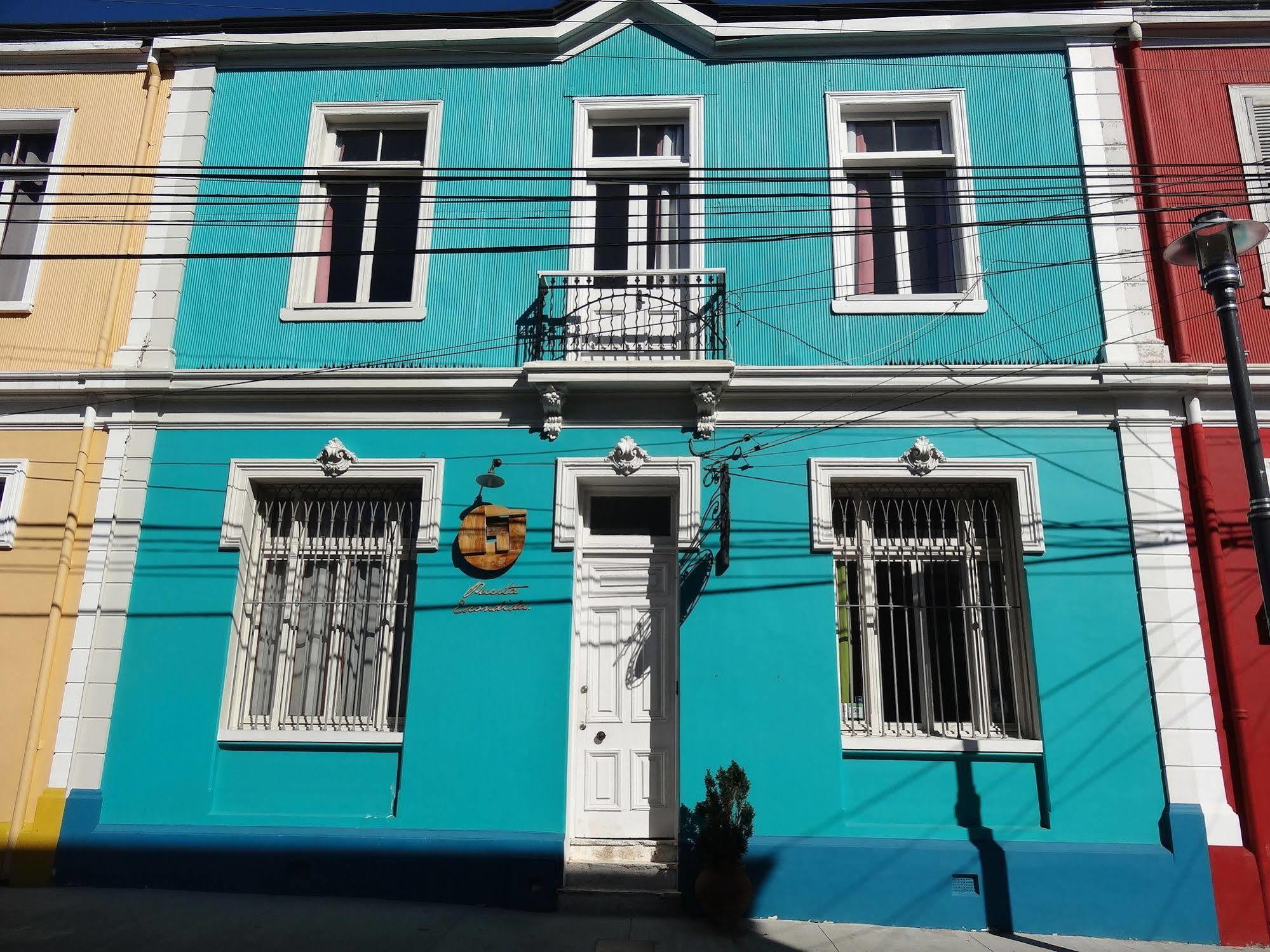 Puerta Escondida Bed & Breakfast Valparaiso Exterior photo